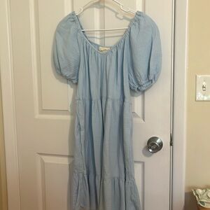 Universal thread light blue dress